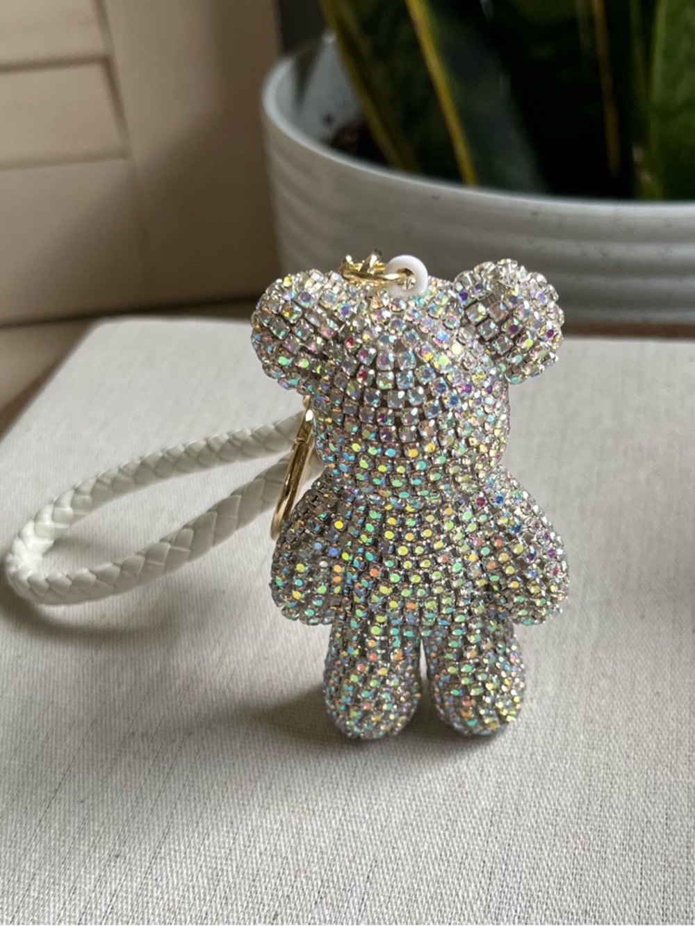 NWOT Rhinestone Teddy Bear Key Ring
